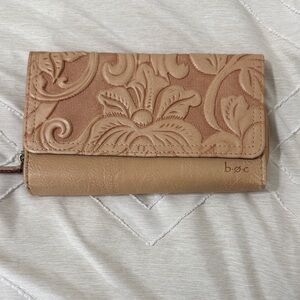 b.o.c Embossed Floral Tan Wallet